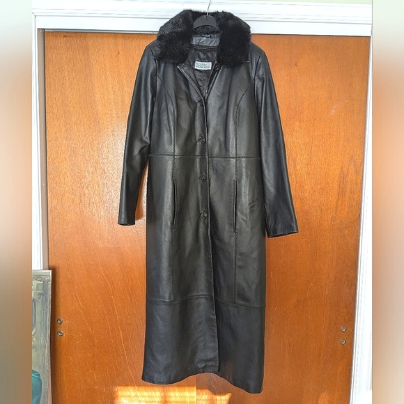 bradley bayou Jackets & Blazers - Vintage 90s grunge black leather fur collar full length trench coat button down